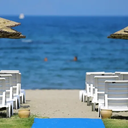 Отель Wyndham Residences Kusadasi Golf And 5*