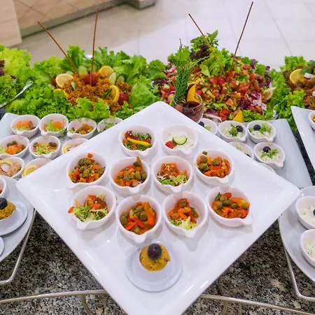 Wyndham Residences Kusadasi Golf And מלון 5*