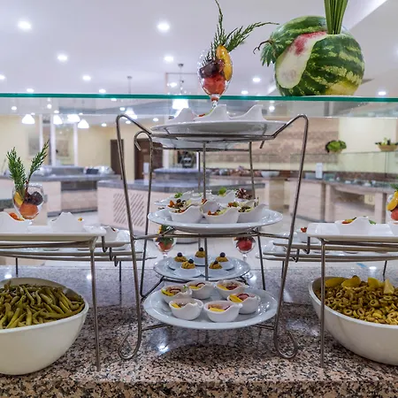 Wyndham Residences Kusadasi Golf And מלון