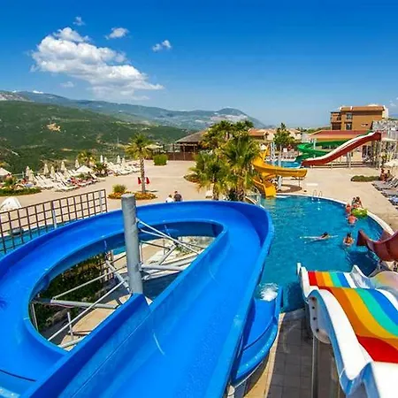 מלון Wyndham Residences Kusadasi Golf And 5*