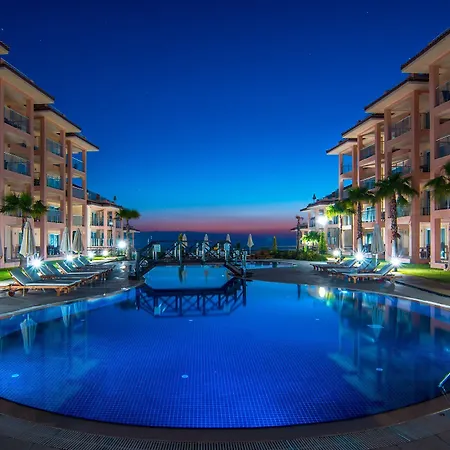Wyndham Residences Kusadasi Golf And מלון Soke