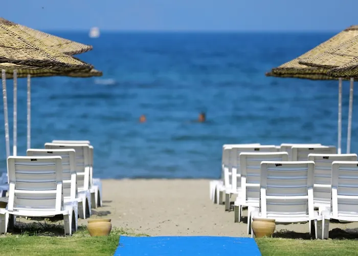 Hotel Wyndham Residences Kusadasi Golf And 5*