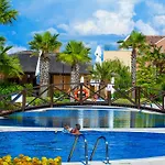 Hotel Wyndham Residences Kusadasi Golf And Soke