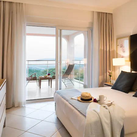 Wyndham Residences Kusadasi Golf And Hotel 5*