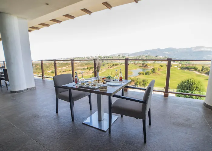 Hotel Wyndham Residences Kusadasi Golf And